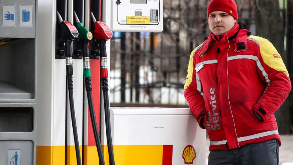 Shell sorry and pledges to stop buying Russian oil