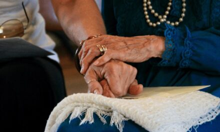Expert Dementia Care in Worcester: Stanfield Nursing Home