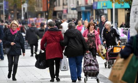 Welsh retailers report a fall in shoppers