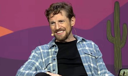 Matt Mullenweg Apparently Back In Charge At Automattic via @sejournal, @martinibuster