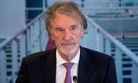 Ratcliffe’s INEOS calls on Labour to reopen North Sea drilling
